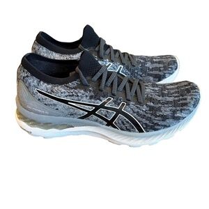 ASICS Black and Gray Athletic Sneakers 9.5 like new